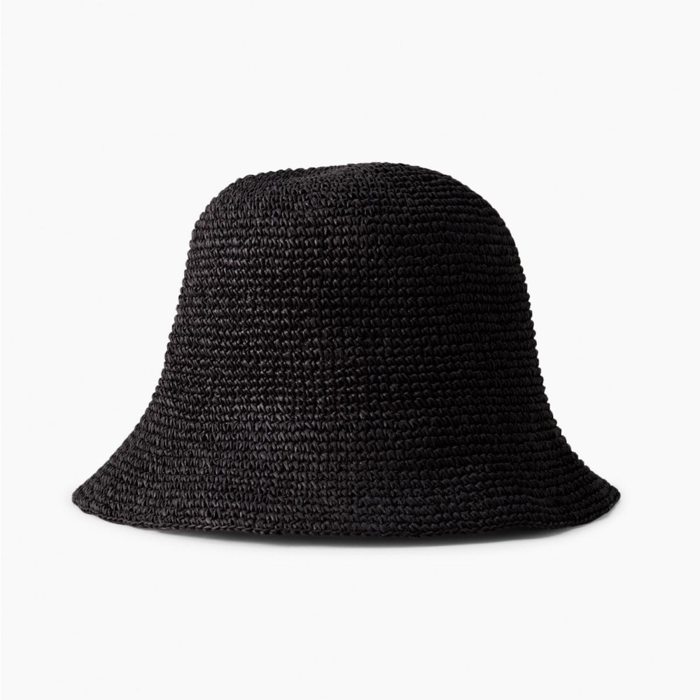 Black Raffia Straw “Truly” Bucket Hat Aritzia Babaton S/M